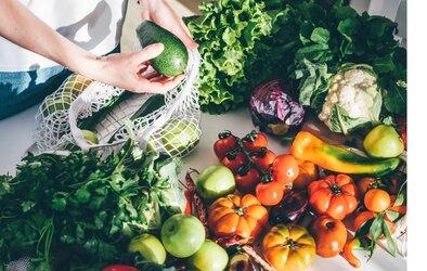 Chế độ ăn đa dạng: tại sao bác sĩ khuyên nên ăn 30 loại thực vật khác nhau mỗi tuần để giữ cho hệ vi sinh vật tiêu hóa ở trạng thái tốt nhất