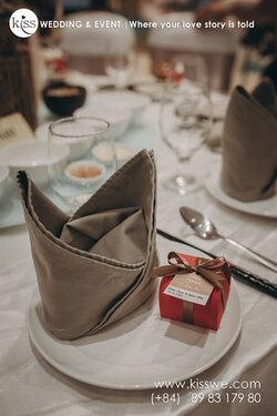 MAYBE WE CAN TALK ‘BOUT WEDDING FAVOURS