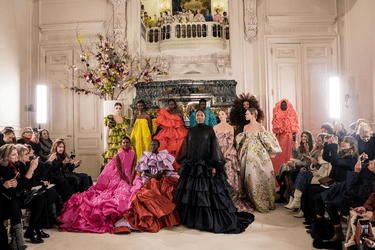 Pierpaolo Piccioli - người đem màu sắc chơi đùa với haute couture
