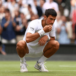 Novak Djokovic có phải là người đàn ông lập dị nhất trong làng quần vợt?