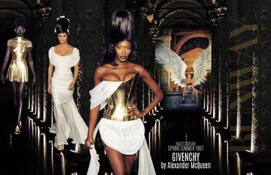 Từ sự thanh lịch hàng đầu nước Pháp, Givenchy đã chuyển mình như thế nào?